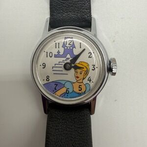 Vintage Disney Cinderella Girls Wrist Watch Collectible Leather Strap